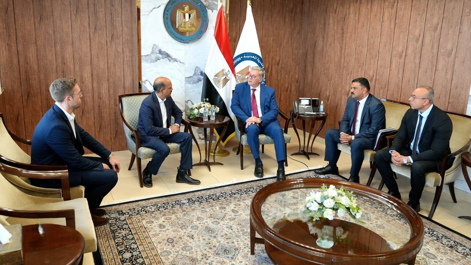 وزير البترول والثروة المعدنية: برنامج مسح جيولوجي شامل لاكتشاف إمكانات مصر التعدينية